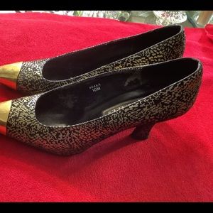 Black and gold tip Dance Shoes